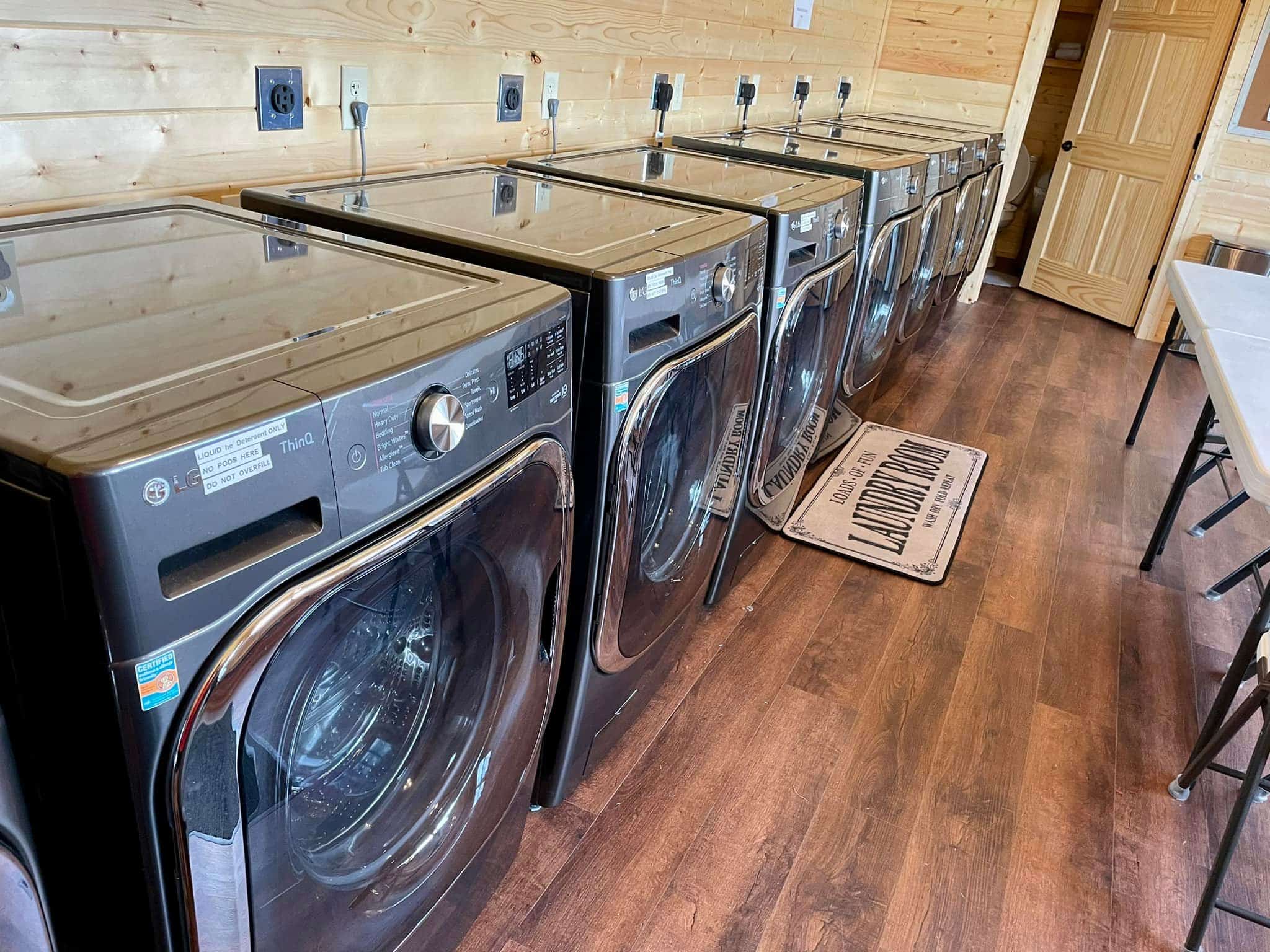 complimentary laundry facility at legends golf course and villas in kingsland texas